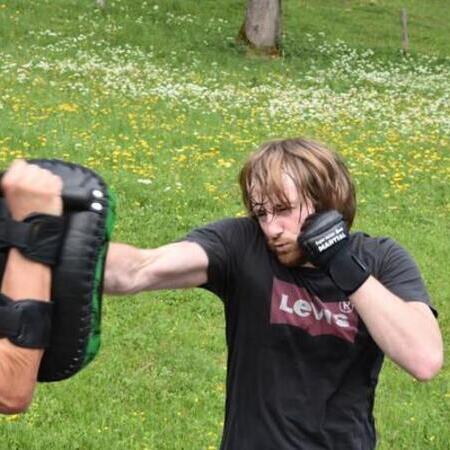 TKV Hüttentraining auf der Wiese