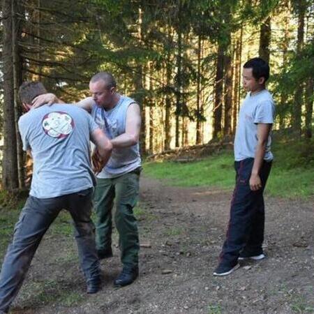 TKV Hüttentraining im Wald